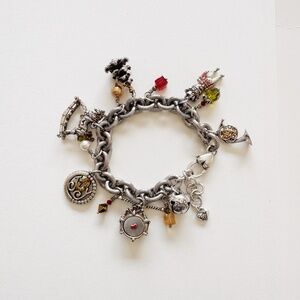 Christmas-themed religious charm bracelet, 7 inches